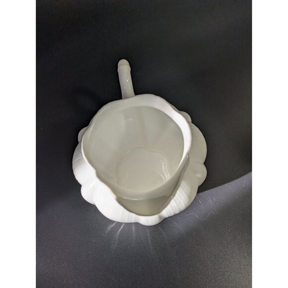 Shelley Dainty White Creamer Pitcher Jug Fine Bone China Vintage - Picture 9 of 16